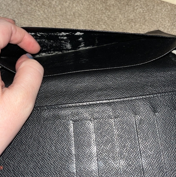 Louis Vuitton Epi Black Long Bifold wallet - Picture 5 of 10
